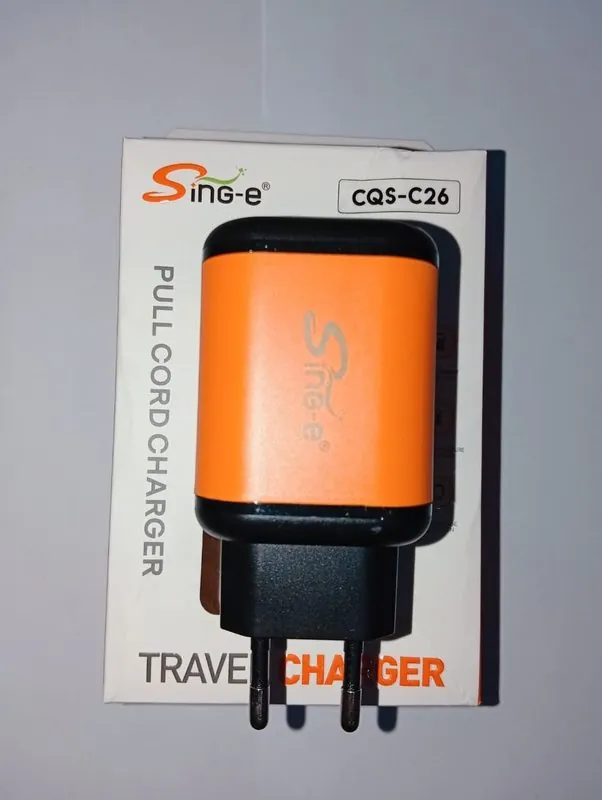 Kepala Charger CQS-C26 Hitam