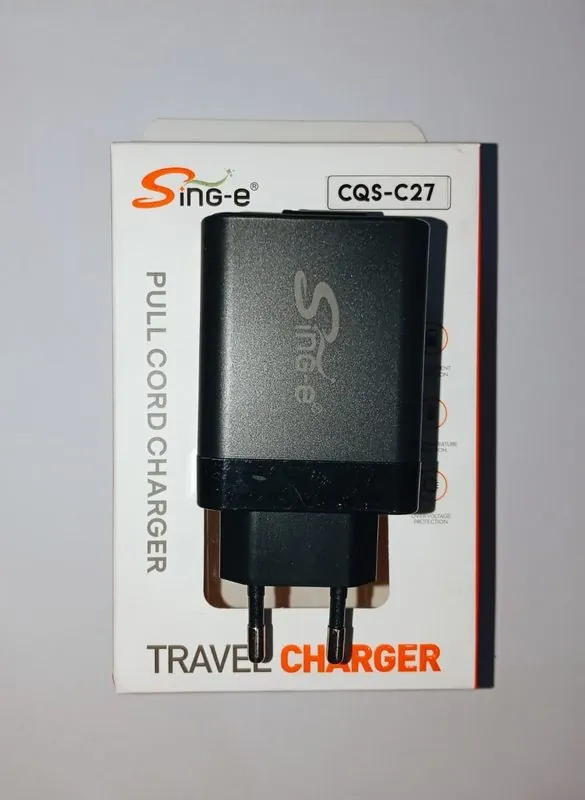 Kepala Charger CQS-C27 Hitam