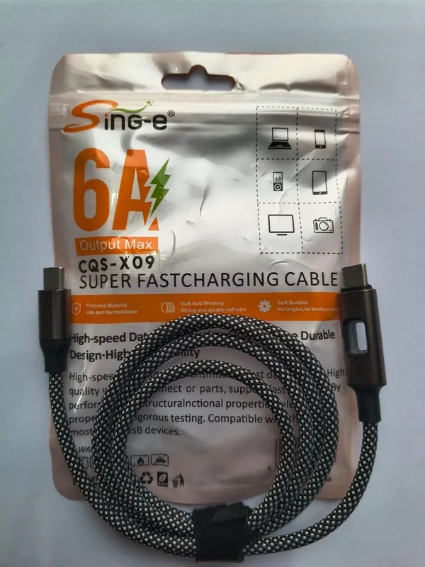 Kabel Data Charger Hitam(Type-C/Type-C)