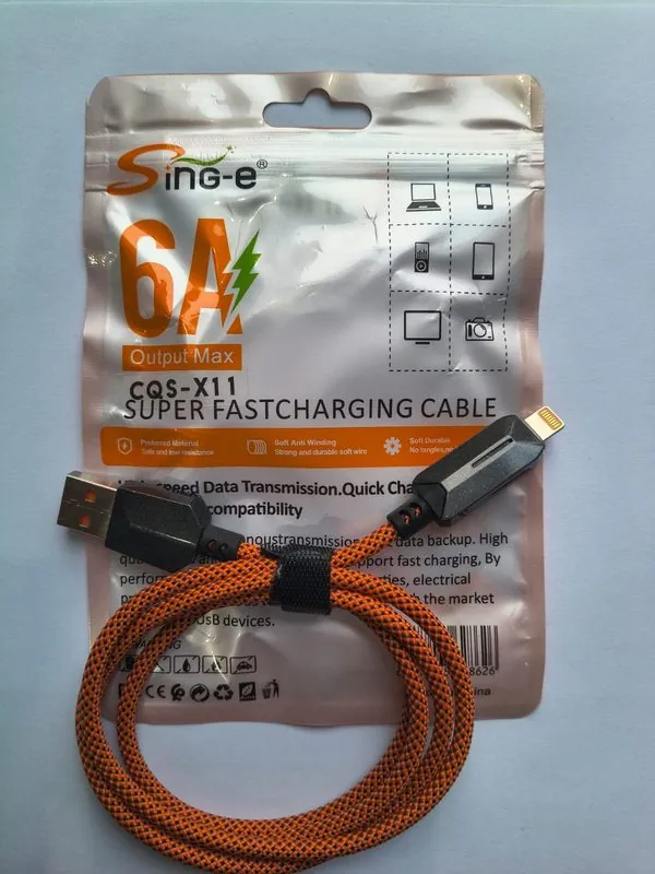 Kabel Data Charger Oranye(USB-A/Lightning)