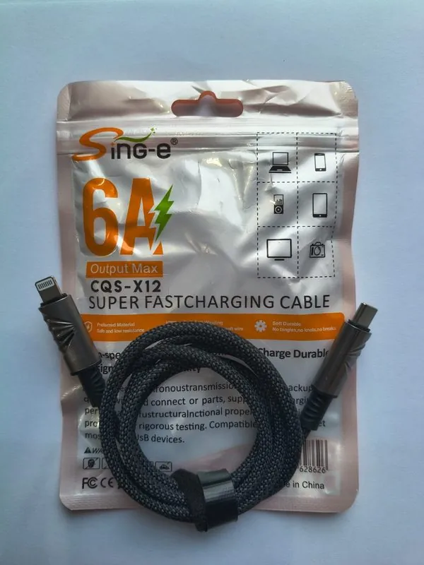 Kabel Data Charger Hitam(Type-C/Lightning)
