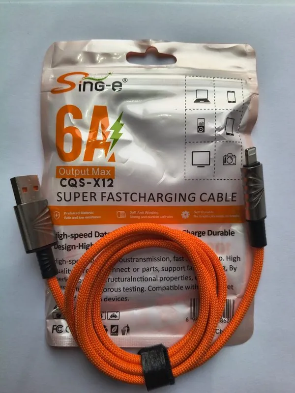 Kabel Data Charger Oranye(USB-A/Lightning)